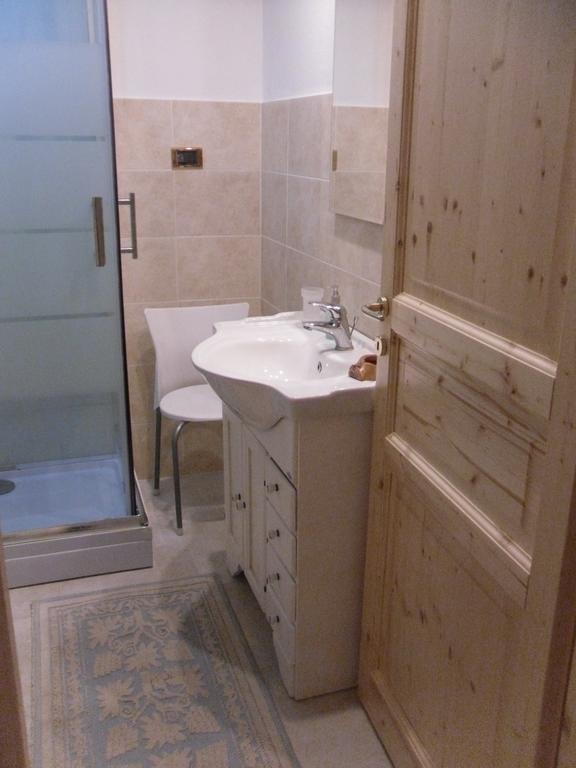 B&B Fragus E Saboris De Sardigna 사달리 객실 사진